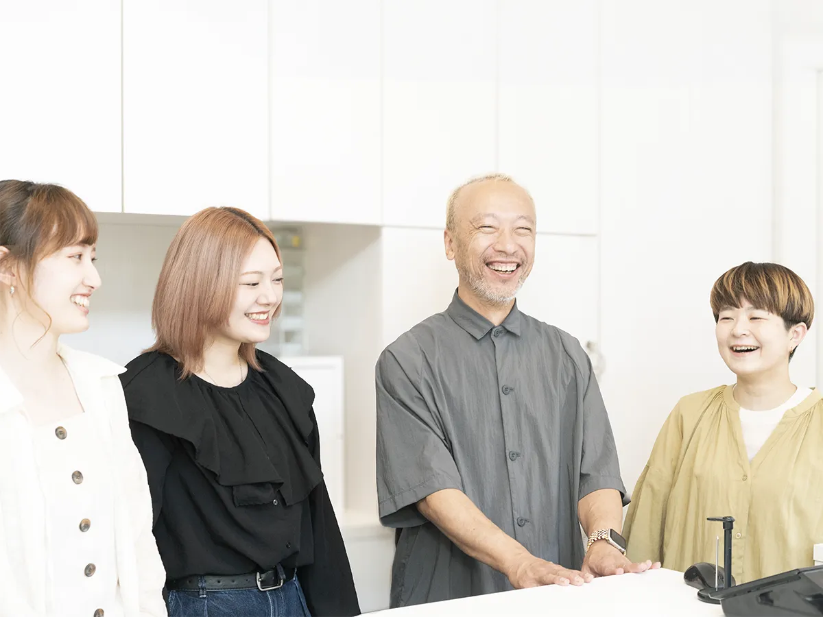 店長とスタッフの距離が近く、スキルを高めあうことができる風通しのいいサロン。